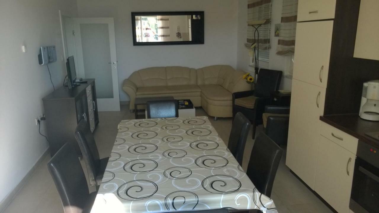 Apartment Vjera Punat Eksteriør billede
